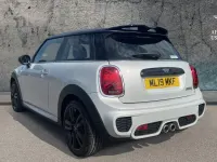 Usado Mini Cooper S Hatch 189 HP (139 kW) 2019 Prateado Citadino