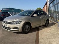 Używany VW Polo SE 95 KM (69 kW) 2018 Srebrny Hatchback