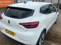 Used Renault Clio Version S 101 HP (74 kW) 2020 White Hatchback