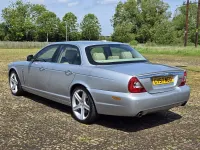 Used Jaguar XJ Sovereign 207 HP (152 kW) 2007 Silver Sedan