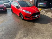 Used Ford Fiesta Zetec 140 HP (102 kW) 2016 Red Hatchback