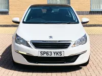 Used Peugeot 308 Active 115 HP (84 kW) 2013 White Hatchback