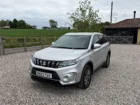 Usado Suzuki Vitara SZ-T 116 HP (85 kW) 2023 Prateado SUV
