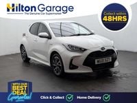 Used Toyota Yaris Hybrid Design 116 HP (85 kW) 2021 White Hatchback