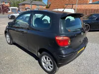 Used Toyota Yaris 2005 Black Hatchback