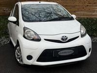 Used Toyota Aygo 67 HP (49 kW) 2013 White Hatchback