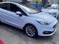 Used Ford Fiesta Vignale 100 HP (73 kW) 2018 White Hatchback