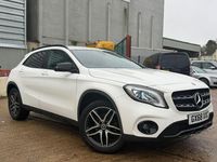Used Mercedes GLA180 Urban 122 HP (89 kW) 2018 White SUV