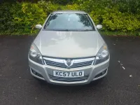 Used Vauxhall Astra SRi 100 HP (73 kW) 2007 Beige Hatchback