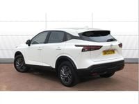 Used Nissan Qashqai Acenta Premium 158 HP (116 kW) 2022 White SUV