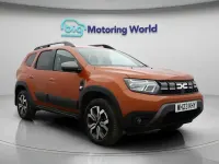 Begagnad Dacia Duster Journey 150 HK (110 kW) 2023 Orange SUV