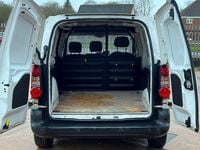 Używany Citroën Berlingo 100 KM (73 kW) 2018 Biały Minivan