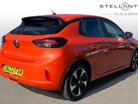 Second-hand Vauxhall Corsa-e 98 kW (134 CP) 2022 Portocaliu Hatchback