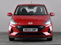Used Hyundai i10 Advanced 63 HP (46 kW) 2025 Red Hatchback