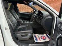 Used VW Touareg R-line 2017 White SUV