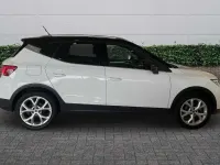Used Seat Arona FR 2022 White SUV