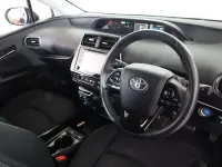 Used Toyota Prius Business Edition 122 HP (89 kW) 2021 White Hatchback