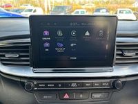 Usado Kia Ceed 138 HP (101 kW) 2019 Azul Citadino