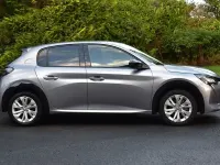 Second-hand Peugeot e-208 Allure+ 100 kW (136 CP) 2023 Gri Hatchback