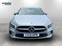 Używany Mercedes A200 Executive 163 KM (119 kW) 2021 Srebrny Hatchback