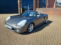 Used Toyota MR2 138 HP (101 kW) 2004 Silver Cabriolet