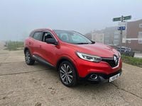 Used Renault Kadjar Signature 2015 Red SUV