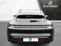 Usado Porsche Taycan Performance Package 11 kW (15 HP) 2022 Preto Carrinha