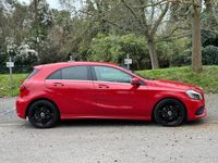 Begagnad Mercedes A180 AMG Line Premium 2016 Röd Halvkombi