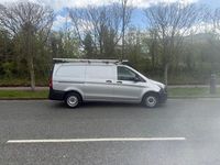 Usado Mercedes Vito 2018 Prateado Van
