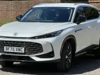 Used MG HS Trophy 221 HP (162 kW) 2025 White SUV