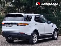 Used Land Rover Discovery 5 S 240 HP (176 kW) 2017 White SUV