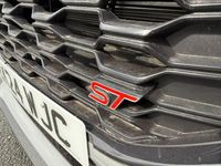 Begagnad Ford Puma ST 2024 Grå Halvkombi