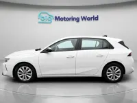 Usado Vauxhall Astra Design Edition 129 CV (94 kW) 2022 Blanco Utilitario