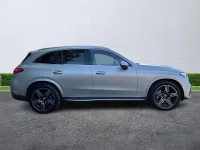 Usado Mercedes GLC300e AMG Line Premium 2024 Prateado Carrinha