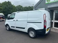 Used Ford Transit Custom 105 HP (77 kW) 2019 White Van