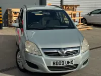 Used Vauxhall Zafira 115 HP (84 kW) 2009 Green MPV