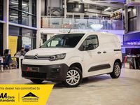 Used Citroën Berlingo 130 HP (95 kW) 2021 White MPV
