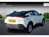 Used Toyota C-HR 140 HP (102 kW) 2025 SUV