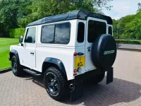 Used Land Rover Defender 2015 White Estate