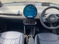 Used Mini Cooper Hatch 133 kW (181 HP) 2025 Green Hatchback