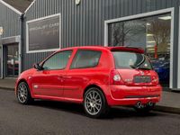 Używany Renault Clio II Trophy 2005 Czerwony Hatchback