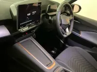 Begagnad Cupra Born e-Boost 169 kW (231 HK) 2025 Grå Halvkombi