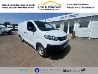 Used Vauxhall Vivaro S 100 HP (73 kW) 2022 White MPV