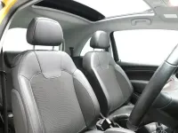 Second-hand Vauxhall Adam Rocks 70 CP (51 kW) 2018 Portocaliu Hatchback