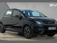 Nowe BYD Dolphin Boost 130 kW (177 KM) 2026 Czarny Hatchback