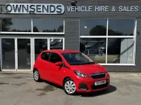 Used Peugeot 108 Active 72 HP (52 kW) 2021 Red Hatchback