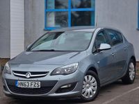 Gebraucht Vauxhall Astra 2013 Silber Kleinwagen