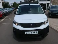 Used Peugeot Partner Premium 100 HP (73 kW) 2022 White MPV