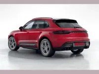 Used Porsche Macan 261 HP (191 kW) 2024 Red SUV