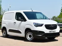 Used Vauxhall Combo Edition 75 HP (55 kW) 2021 White MPV